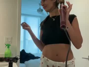 camiliakxoxo's chat room