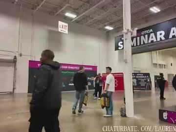 laurenphillips's chat room