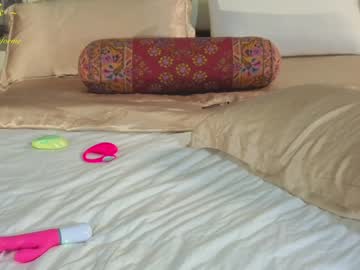 _stella_rose_'s chat room