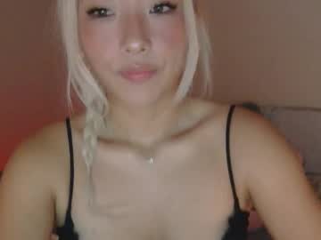 vivianwinters's chat room