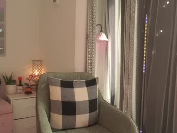 mysticxkitty's chat room