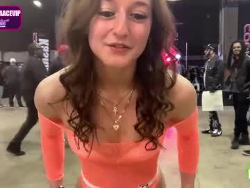 scarlettgracevip's chat room