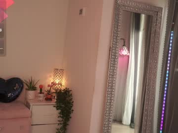 mysticxkitty's chat room