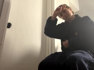 deepthroatqueen33's chat room