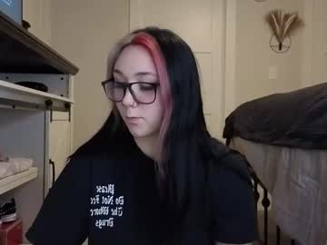 iveyjade33's chat room
