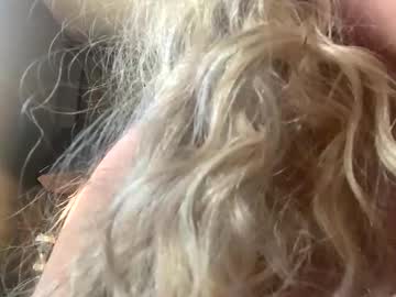 blonde_lover401832's chat room