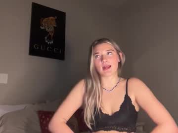 jadejamessecret's chat room