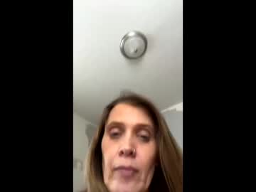 blueeyedddvixen's chat room