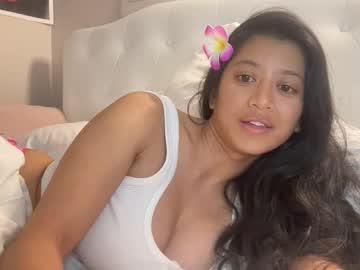 hawaiigirl_'s chat room