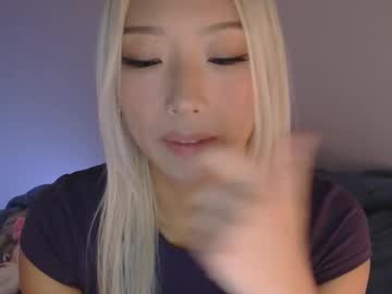 vivianwinters's chat room