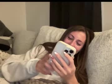 laylahlaylah1's chat room