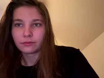 deepthroatqueen33's chat room