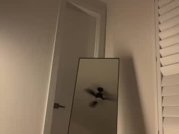 ella_hill's chat room