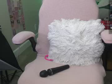 xclusivesecrets's chat room