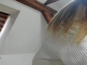 adventurina's chat room