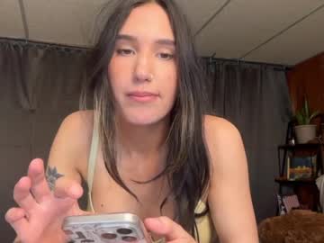 ella2sweet's chat room