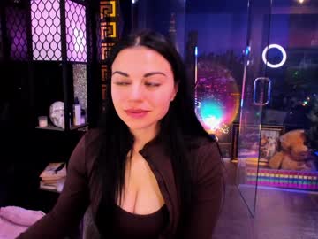 alma_pearl's chat room