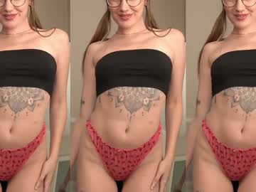 emma_ruby's chat room