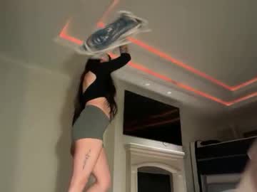 hannahtaylorr's chat room