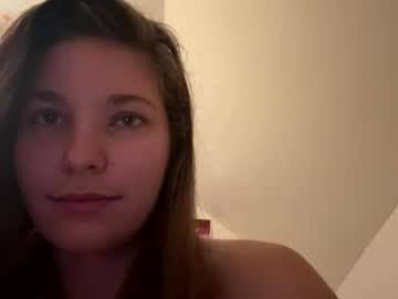 deepthroatqueen33's chat room