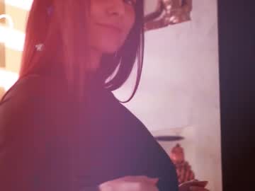 chrystal_jade's chat room