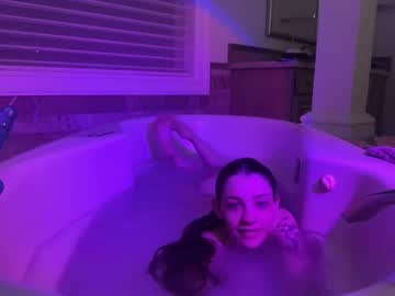 hannahtaylorr's chat room