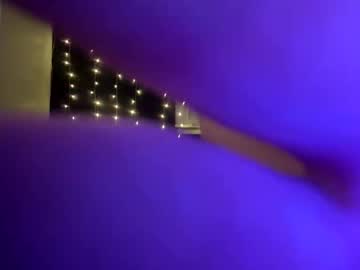 college_packing_8's chat room