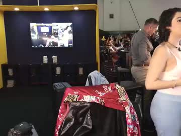 iammisstery's chat room