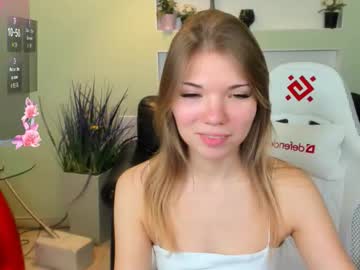 michafox's chat room