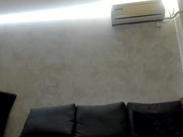 v_deville's chat room