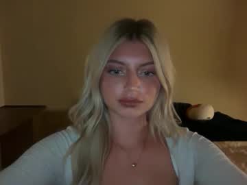 summerclarke2's chat room