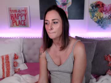 holihurricane's chat room