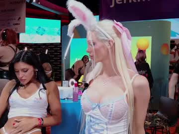 bunnydollstella's chat room