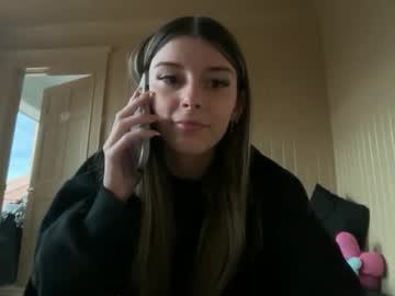 clairewalkerrr's chat room