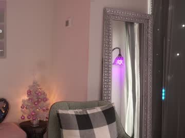 mysticxkitty's chat room