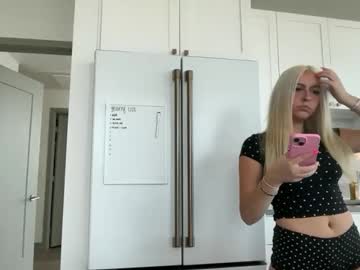 kenziesmithh's chat room