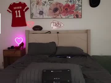 ari_lovexo's chat room