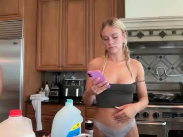 kenziesmithh's chat room