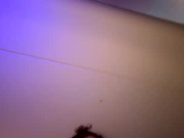 notsoguiltypleasure's chat room