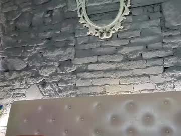 vixvixenn's chat room