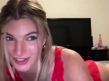 therosiecheeks's chat room