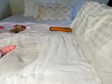 sexxylaurab's chat room