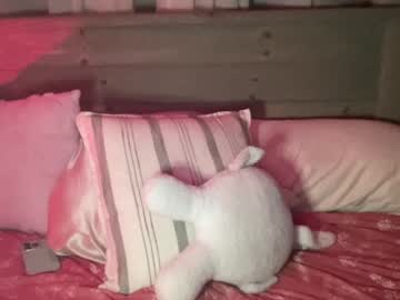 kaileeshy's chat room