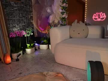 lucy_gooosey's chat room