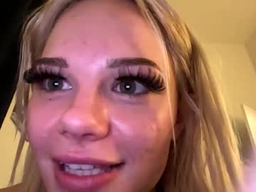 britneycherry08's chat room