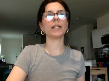 sweetriddance's chat room