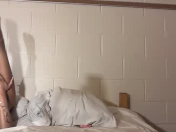 mixedmamas's chat room