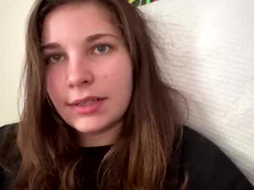 deepthroatqueen33's chat room