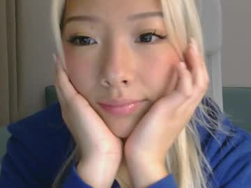 vivianwinters's chat room