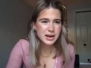 julessummers's chat room